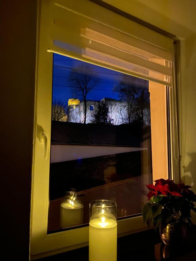 Zum Burgfraulein - Studio Mit Blick Auf Die Burg Бург-Ройланд Экстерьер фото